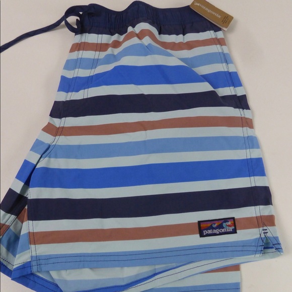Patagonia Stretch Wavefarer Volley Board Shorts Beach Water 16” NWT Striped